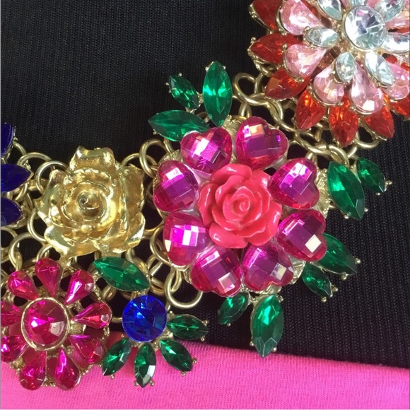 💖See New Listing💖 Rhinestone Floral Blue Pink Red Chunky Bib Statement Necklac - Picture 8 of 8